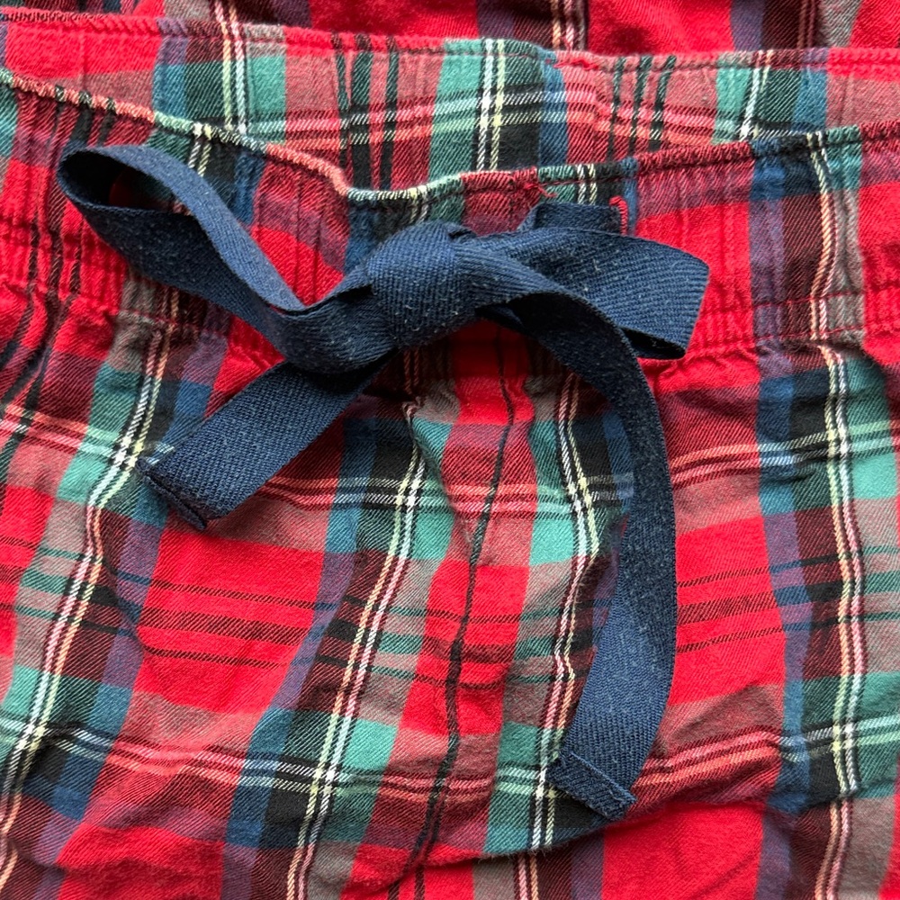 Victoria's Secret Red and Black Plaid Pajamas - Picture 4 of 6